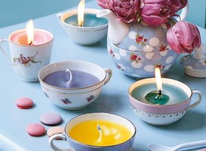 tasses-anciennes-contenant-bougies